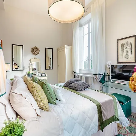 Apartman Appealing In With Terrace