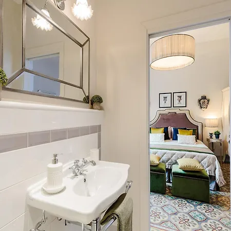 Apartman Appealing In With Terrace *