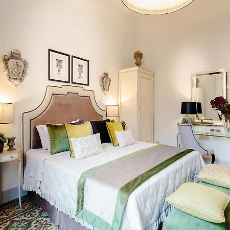 Appealing In With Terrace Lucca