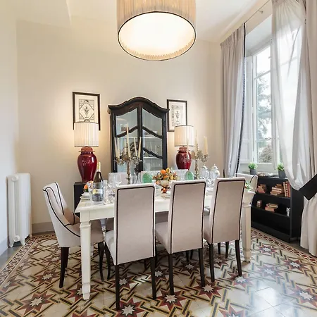 Appealing In With Terrace Apartman Lucca