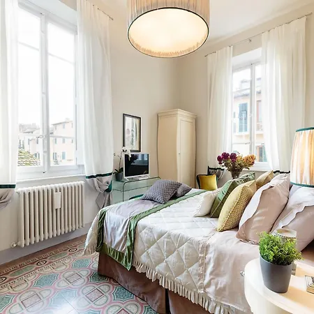 Apartman Appealing In With Terrace