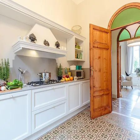 Appealing In With Terrace