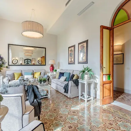 Apartman Appealing In With Terrace Lucca