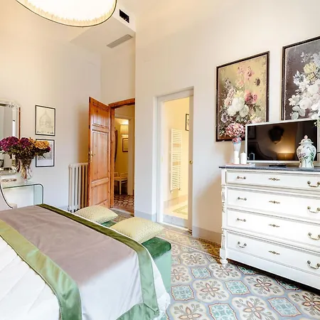Apartman Appealing In With Terrace *